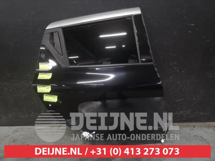Suzuki Swift Tür 4-türig rechts hinten O711959