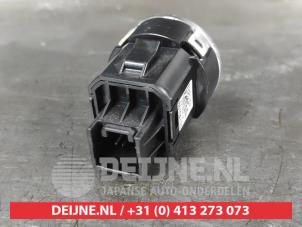 Mitsubishi Outlander Start/Stop schakelaar O711992 foto 2