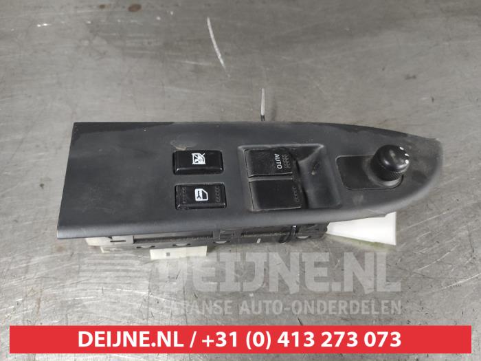 Suzuki Grand Vitara Kombischalter Fenster O712007