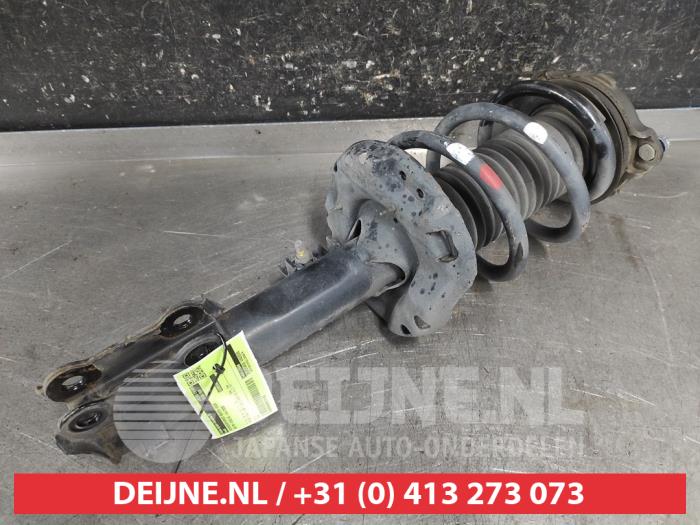 Kia Pro Ceed Stoßdämpferstrebe rechts vorne O712105
