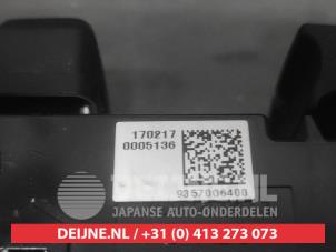 Kia Picanto Multi-functional window switch O712204 photo 2