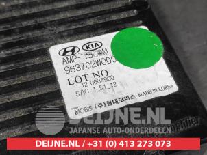 Hyundai Santafe Radioverstärker O712242 foto 3