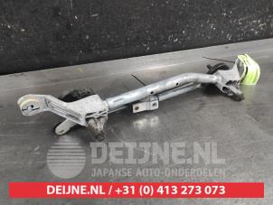 Nissan Juke Wiper mechanism O712316 photo 2