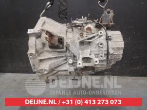 Toyota Auris Gearbox O712543 photo 2