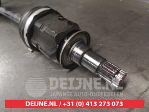 Toyota Yaris Cross Front drive shaft, left O712573 photo 3