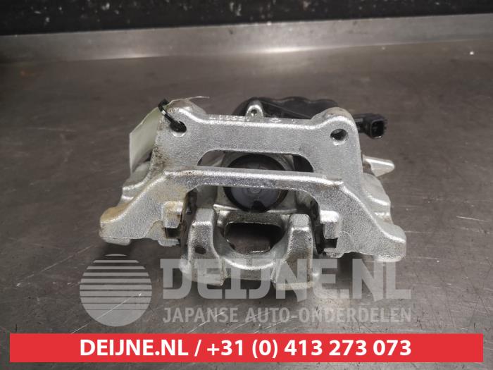 Toyota Yaris Cross Bremszange rechts hinten O712597