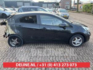 Kia Rio Tür 4-türig rechts vorne O712772 foto 3