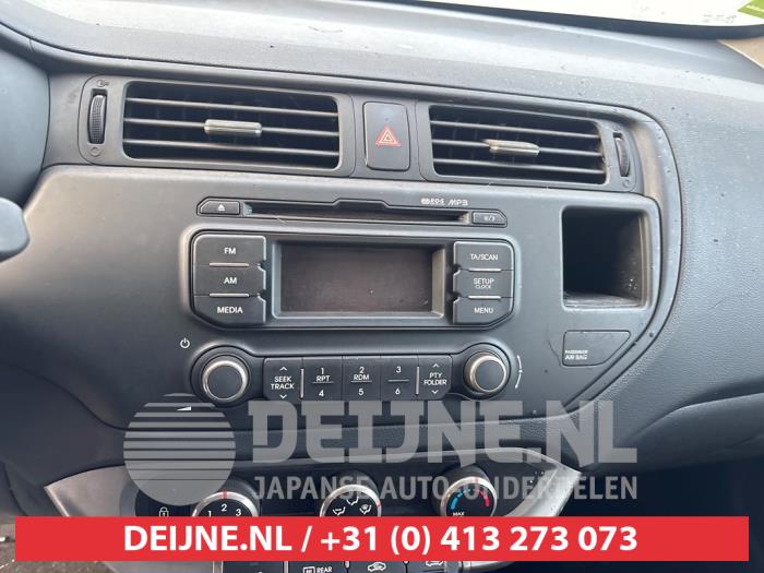 Kia Rio Radio O712778