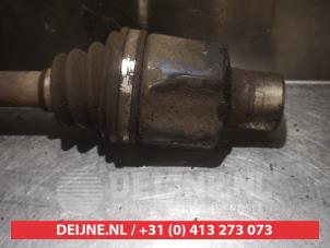 Ssang Yong Rexton Aandrijfas links-voor O318065 foto 3