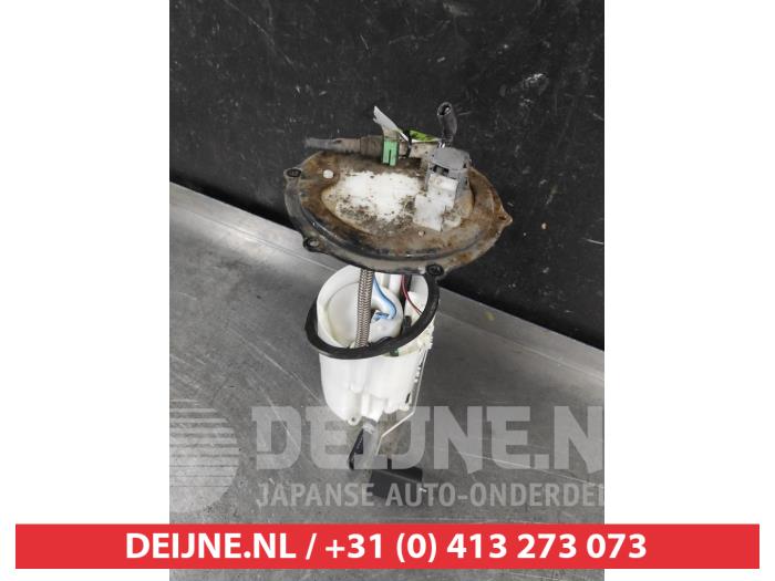 Gebruikte Tank element Pomp Mitsubishi Outlander (GF/GG) 2.0 16V PHEV 4x4 Prijs op aanvraag aangeboden door V.Deijne Jap.Auto-onderdelen BV