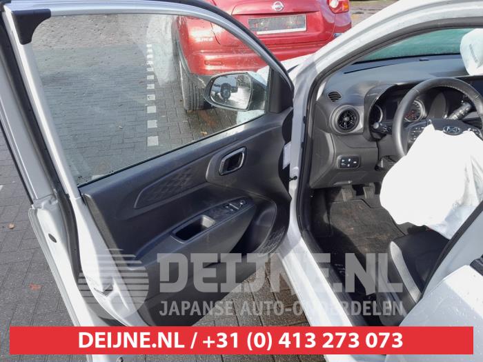 Hyundai I10 Combischakelaar ramen O712897