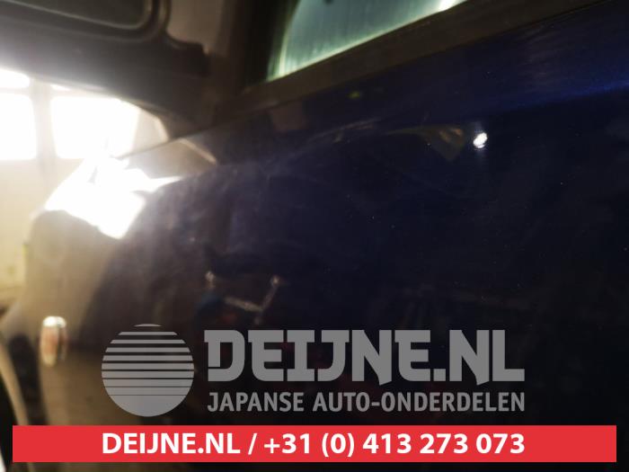 Daihatsu Sirion Tür 4-türig links vorne O712947