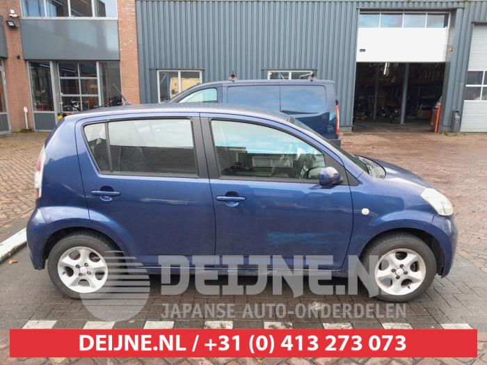 Daihatsu Sirion Dreieckfenster rechts hinten O712963