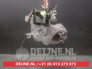 Toyota Yaris Gearbox O713074 photo 2