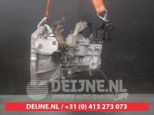 Toyota Yaris Gearbox O713074 photo 3