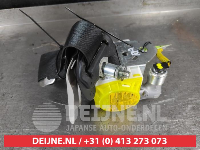 Lexus RX Veiligheidsgordel rechts-achter O713079