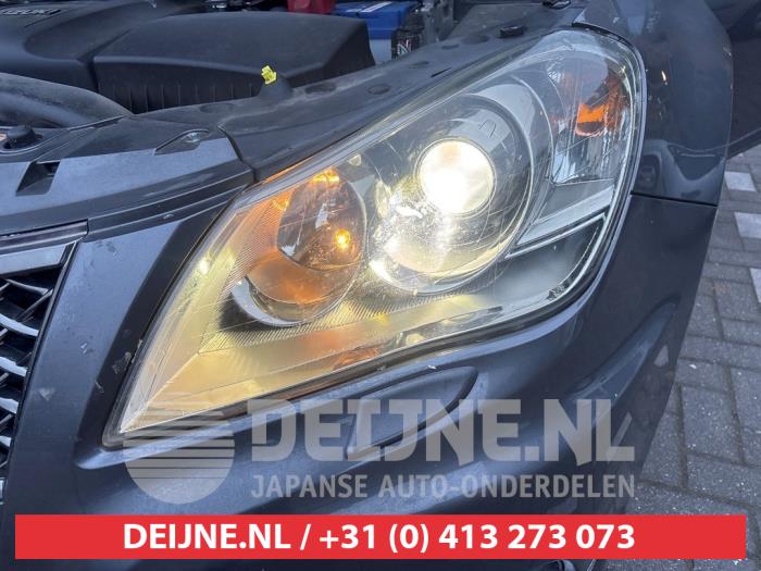 Suzuki Kizashi Headlight, left O713087