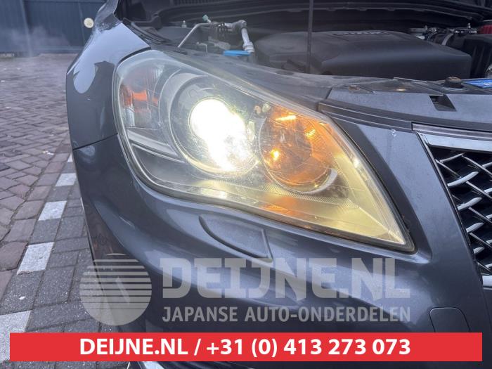 Suzuki Kizashi Headlight, right O713088