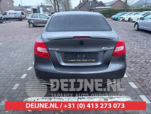 Suzuki Kizashi Stoßstange hinten O713105 foto 2