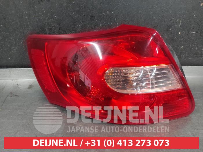Suzuki Kizashi Taillight, left O713106