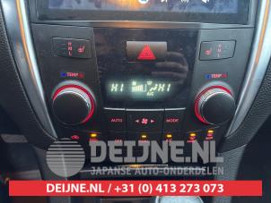 Suzuki Kizashi Heater control panel O713119 photo 3
