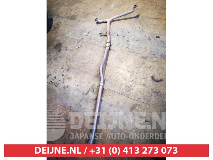 Suzuki Kizashi Exhaust middle section O713155