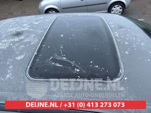 Suzuki Kizashi Sliding/tilting sunroof O713165 photo 2