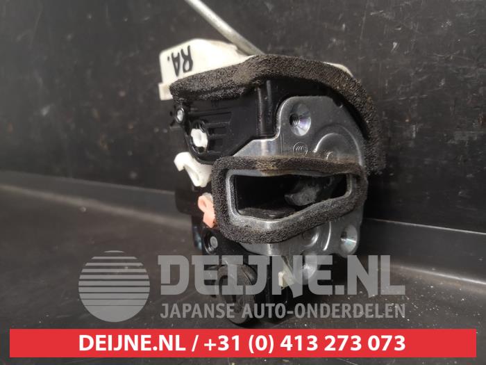Kia Picanto Deurslot Mechaniek 4Deurs rechts-achter O713194
