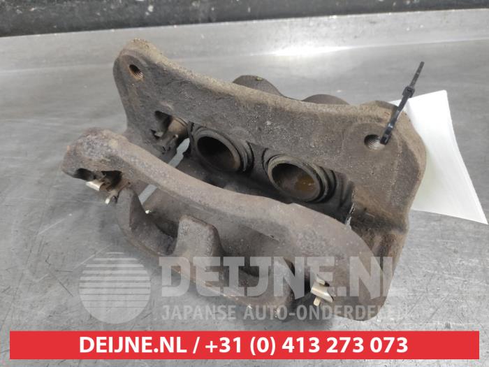 Lexus RX Bremszange rechts vorne O713217