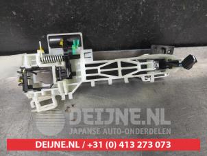 Hyundai Santafe Türgriff 4-türig links vorne O713321 foto 2