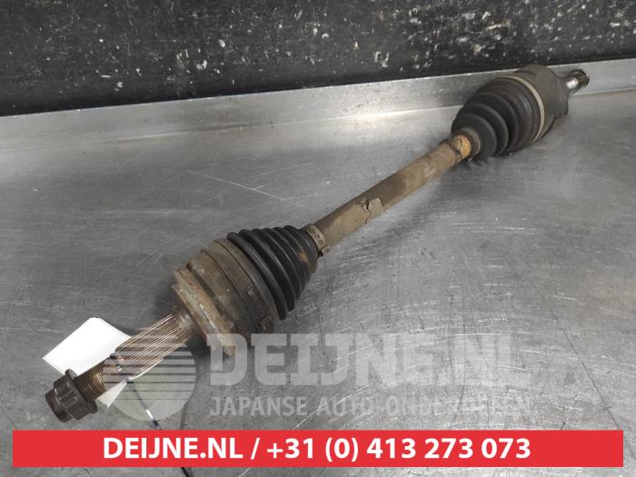 Toyota Auris Front drive shaft, left O713347