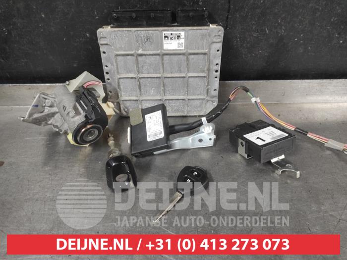 Toyota Auris Slotenset Cilinder (compleet) O713355