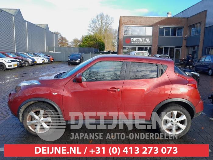 Nissan Juke Portierruit 4Deurs links-achter O713382