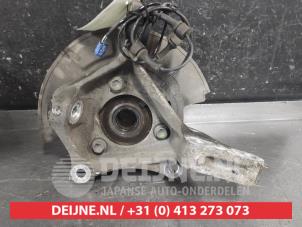 Suzuki Kizashi Achsschenkel links vorne O713491 foto 2
