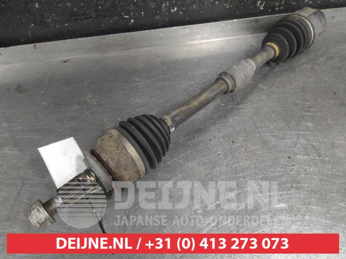 Suzuki Kizashi Front drive shaft, right O713496