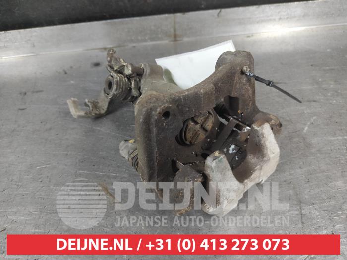 Suzuki Kizashi Bremszange rechts hinten O713501