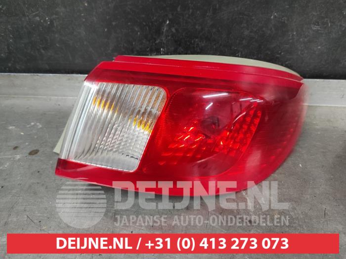 Mitsubishi Colt Rücklicht rechts O713510