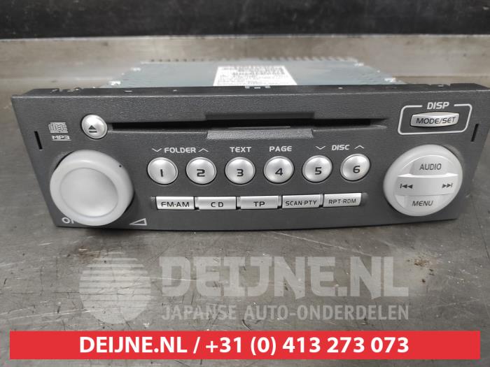 Mitsubishi Colt Radio O713519
