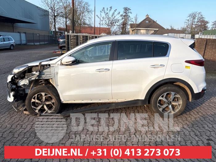 Kia Sportage Dreieckfenster links hinten O713571