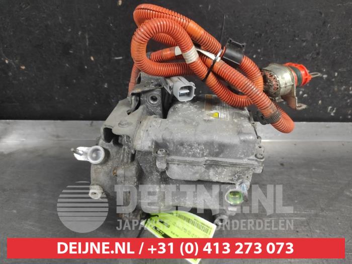 Gebruikte Aircopomp Mitsubishi Outlander (GF/GG) 2.0 16V PHEV 4x4 Prijs € 250,00 Margeregeling aangeboden door V.Deijne Jap.Auto-onderdelen BV