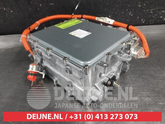 Mitsubishi Outlander Batterieladegerät O713598
