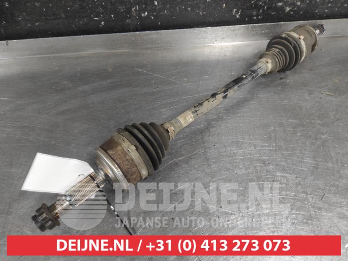 Toyota Yaris Antriebswelle links vorne O713667