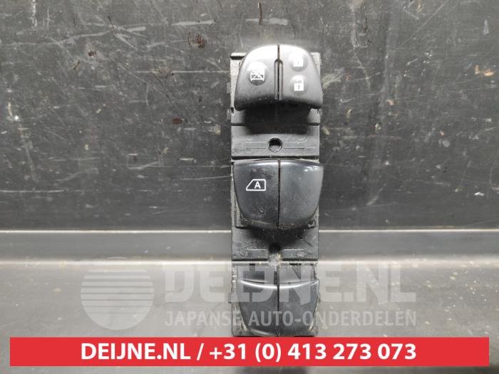 Nissan Qashqai Kombischalter Fenster O713805