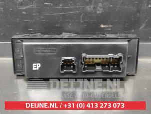 Nissan Qashqai Multi-functional window switch O713805 photo 2