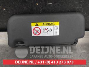 Toyota Aygo X Zonneklep O714023 foto 2