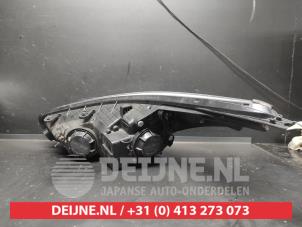 Kia Ceed Koplamp rechts O714025 foto 2