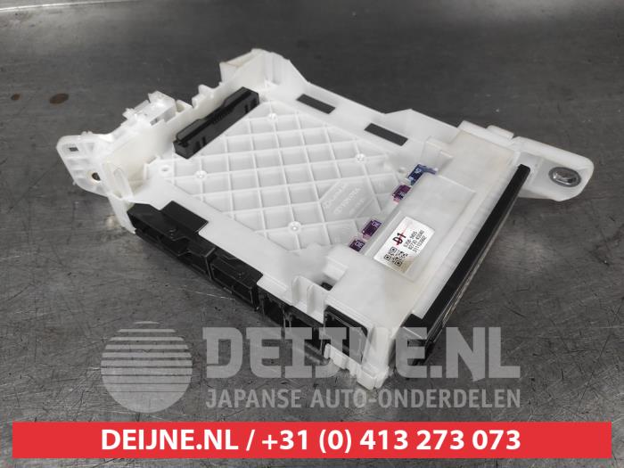 Toyota Aygo X Sicherungskasten O714068