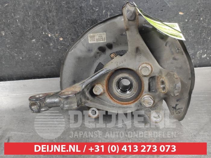 Toyota Aygo X Achsschenkel rechts vorne O714076