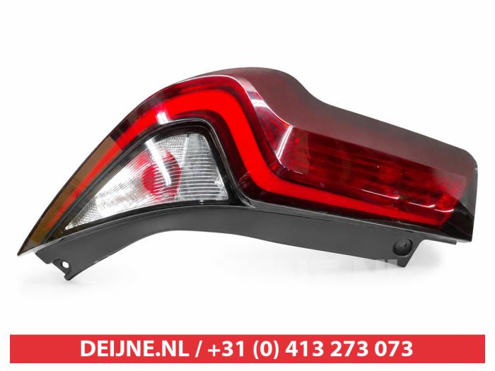 Toyota Aygo X Rücklicht links O9990009843