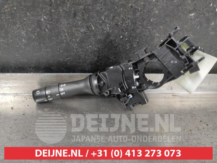 Toyota Yaris Licht Schalter O714242